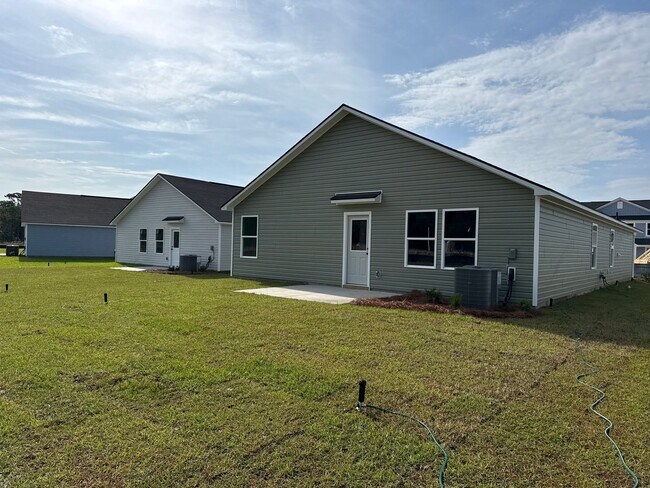Foto del edificio - 6393 Swainson St SW
