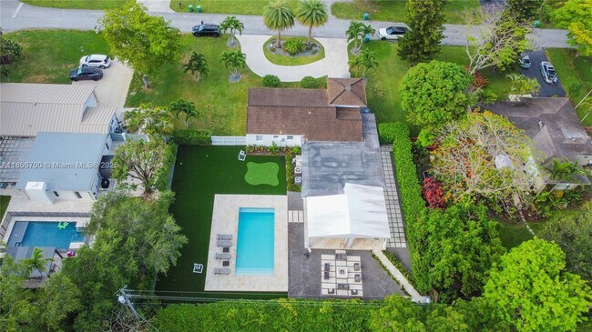 Foto del edificio - 6991 SW 59th St