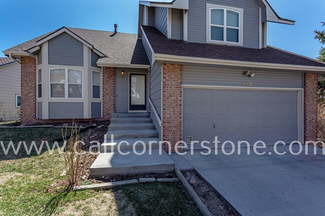 Foto del edificio - 940 Royal Crown Ln