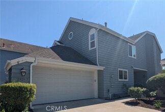 Building Photo - 28262 Glenbrook
