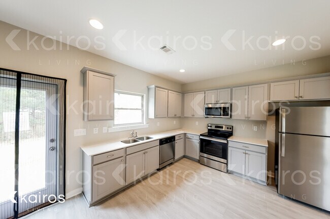 Building Photo - 11434 Crimson Ridge Rd