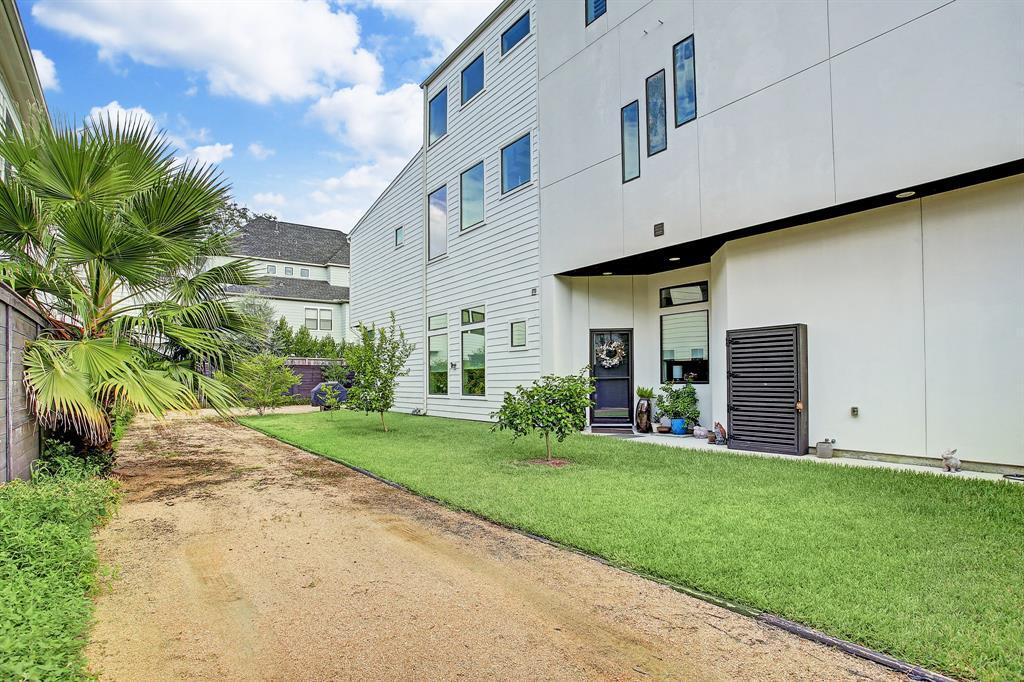 1522 Knox St, Houston, TX 77007 House for Rent in Houston, TX