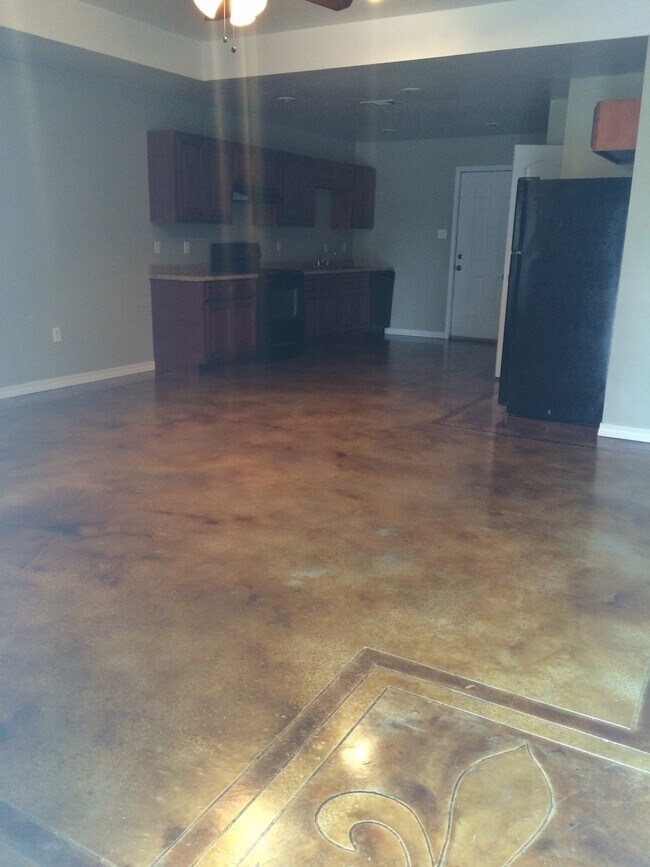 Foto del edificio - 45125 Durbin Rd