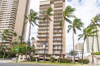 Building Photo - 2115 Ala Wai Blvd