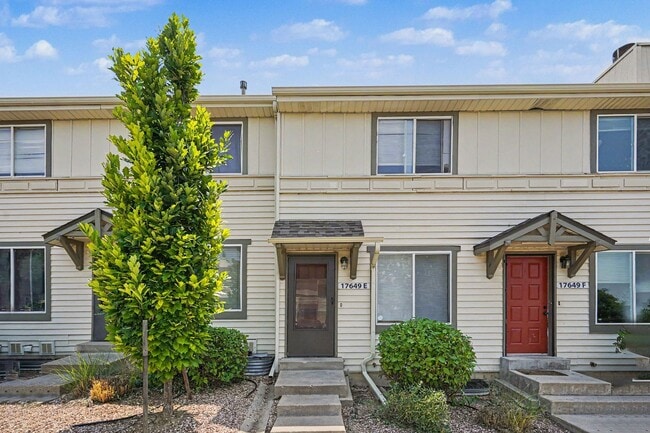 Building Photo - 17649 E Loyola Dr