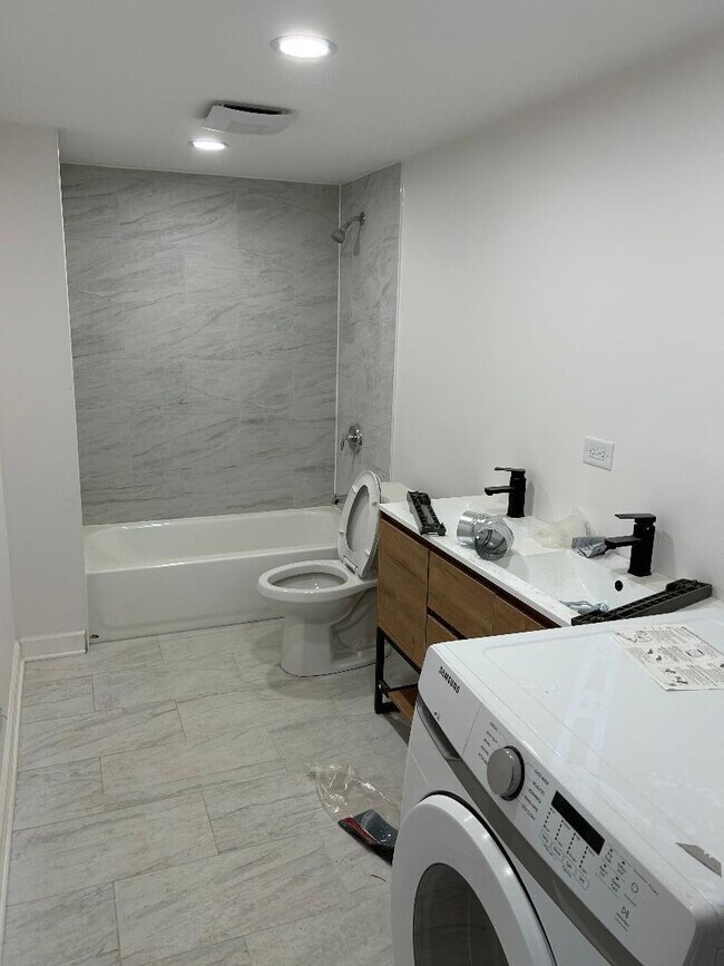 Foto del edificio - 1439 W 16th St