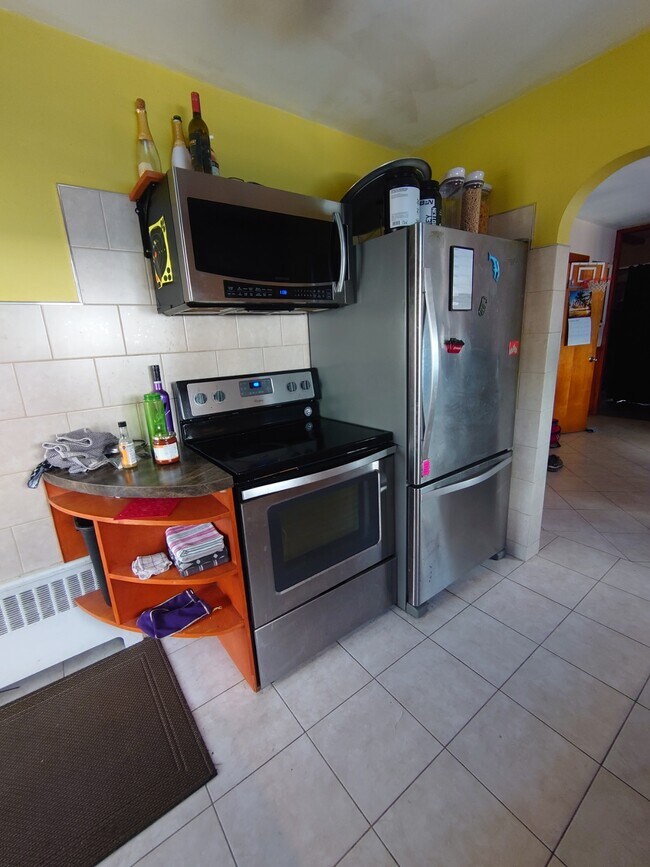 Kitchen - 53 Dean St