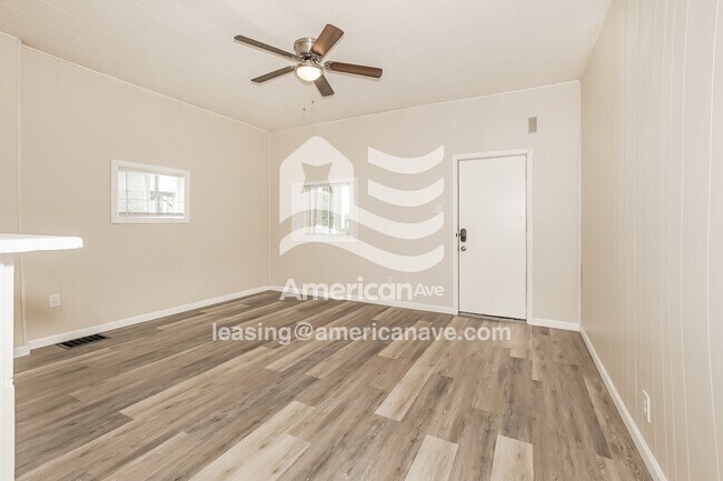 Foto del edificio - 467 7th St