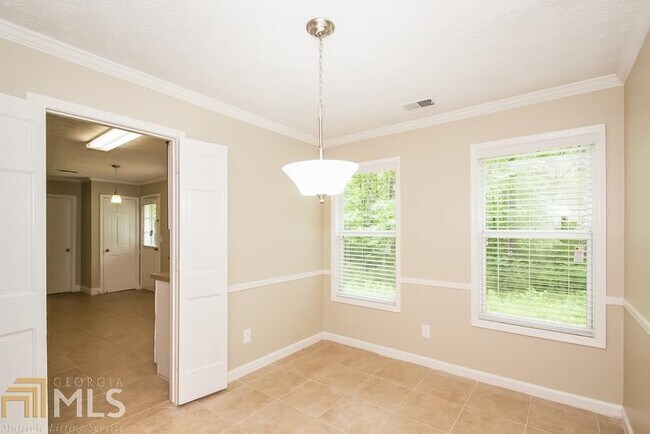 Building Photo - 679 Dogwood Dr NW