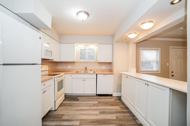 Foto del edificio - 3622 Washburn St