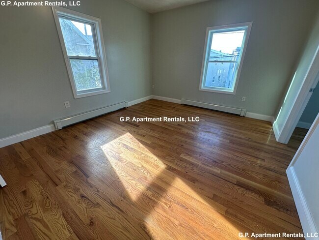 Foto del edificio - 125 Bow St