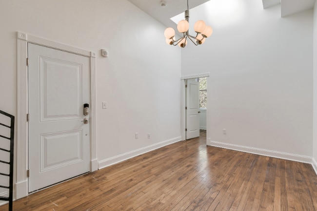 Photo - 1758 Park Ave Apartment