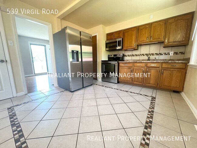 Building Photo - 539 Virgil Rd