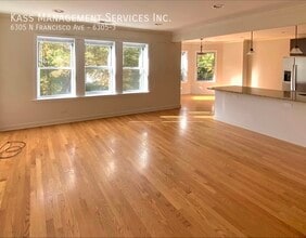 Building Photo - 6305 N Francisco Ave