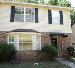 Building Photo - 1092 Chinook St