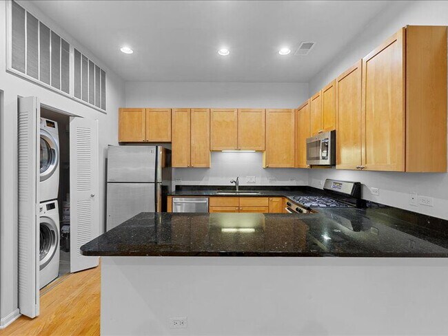 Foto del edificio - 945 N Howe St