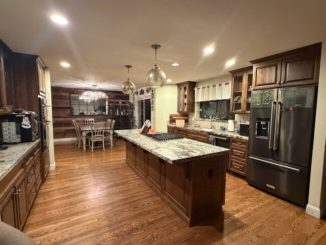 Foto del edificio - 1174 River Bluff Dr