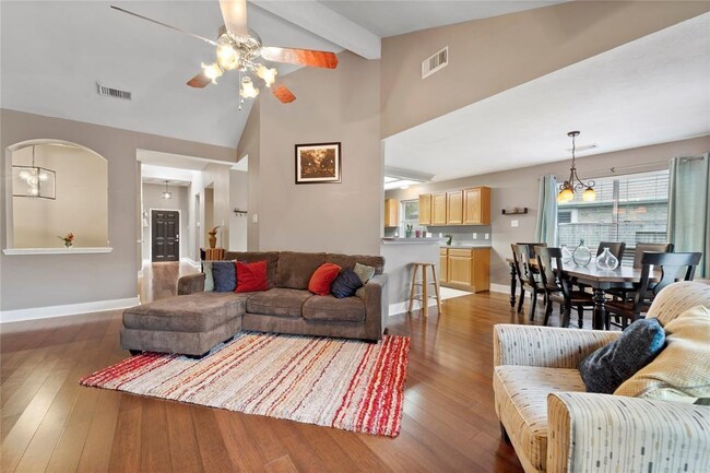 Foto del edificio - 6614 Grant Dr