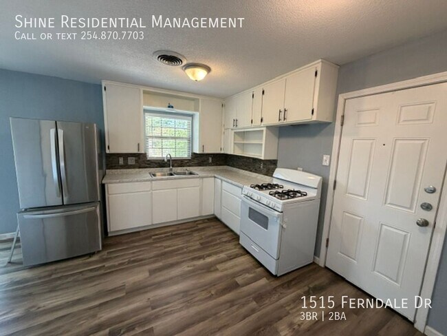Foto del edificio - 1515 Ferndale Dr