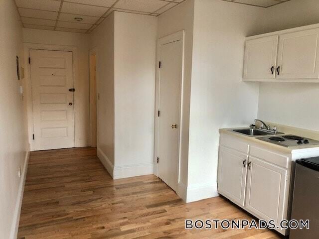 Building Photo - 854 Beacon St