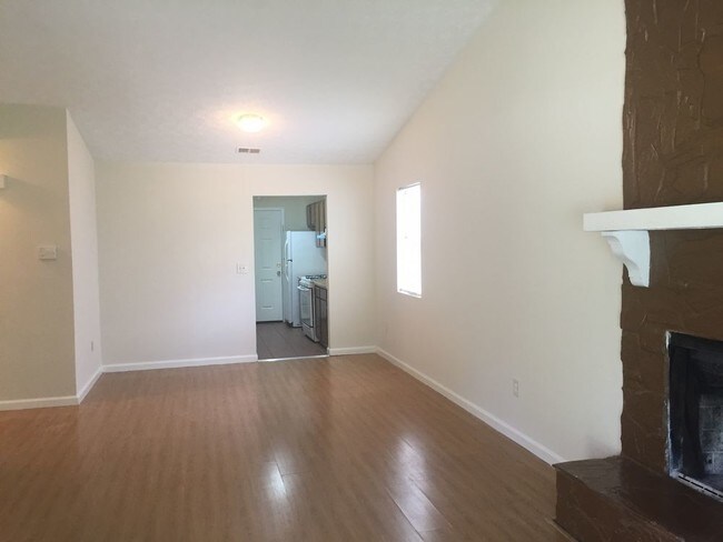 Building Photo - 5436 Glen Haven Dr