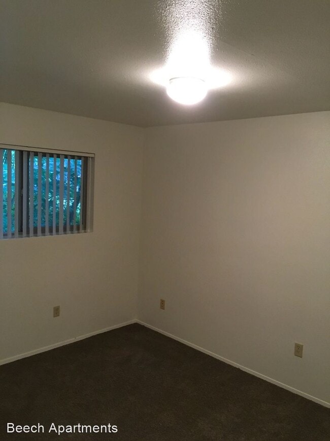 Building Photo - 800 Liberty St