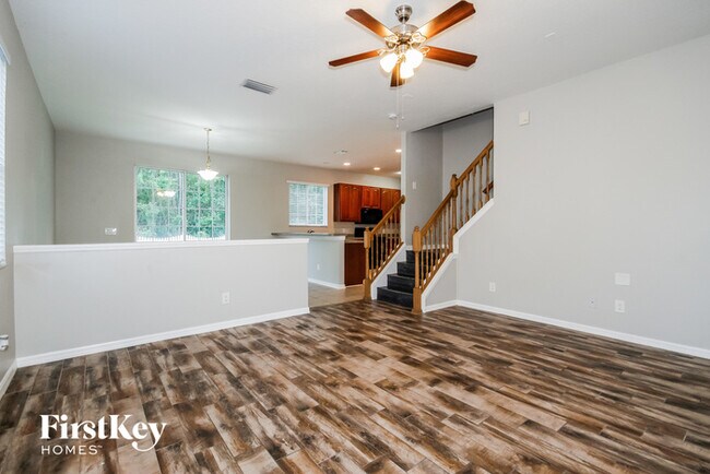 Building Photo - 26748 Stillbrook Dr