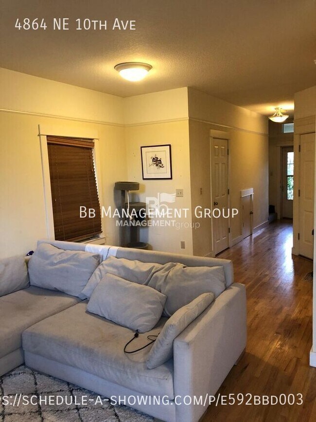 Foto del edificio - 4864 NE 10th Ave