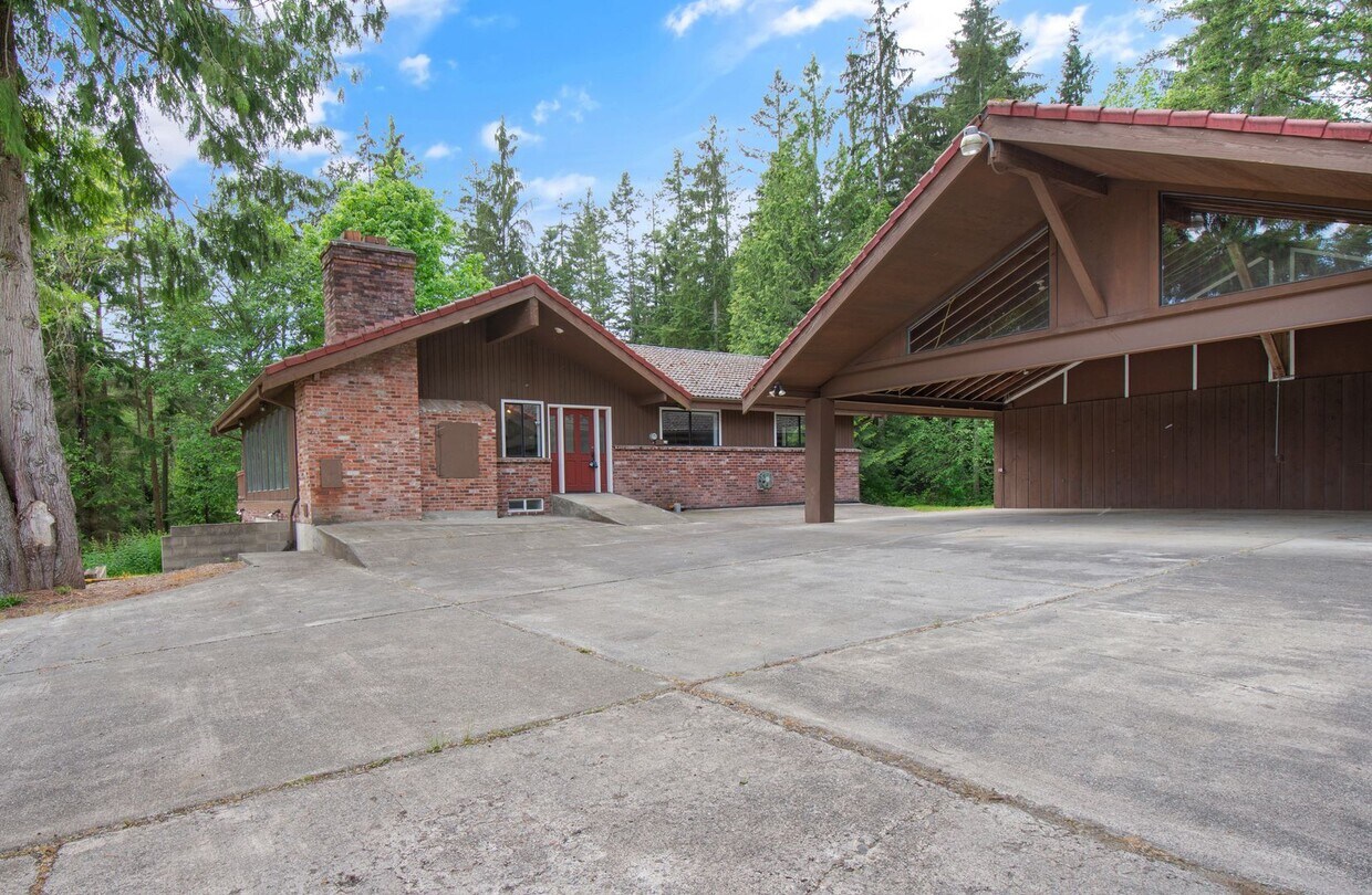 Primary Photo - 4Bd/3Ba Duvall House