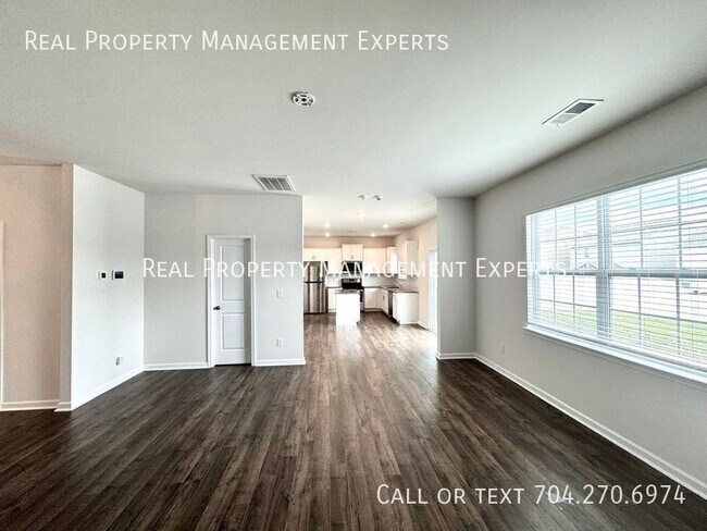 Foto del edificio - 4025 Lampasas Ln
