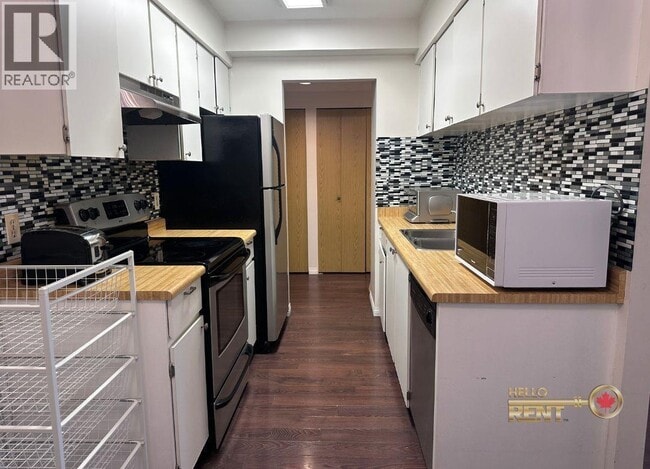 Building Photo - 4353 Halifax St