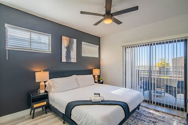 Foto del edificio - 7455 N 95th Ave