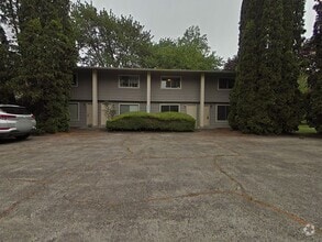 Building Photo - 1777 SE Lilly Pl