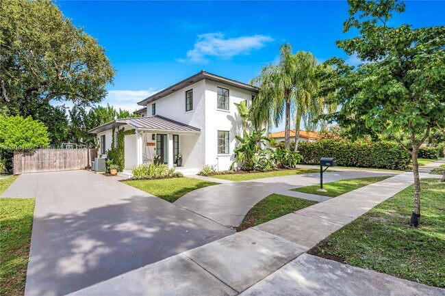 Foto del edificio - 1951 SW 23rd St