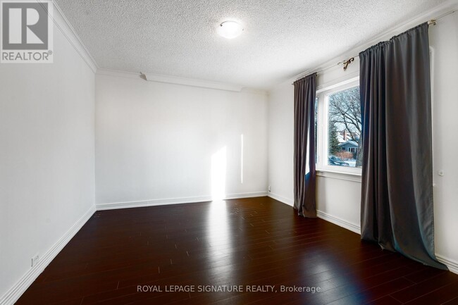 Photo du bâtiment - 56 Ash Crescent