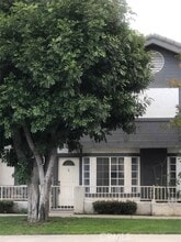 Building Photo - 217 E Commonwealth Ave