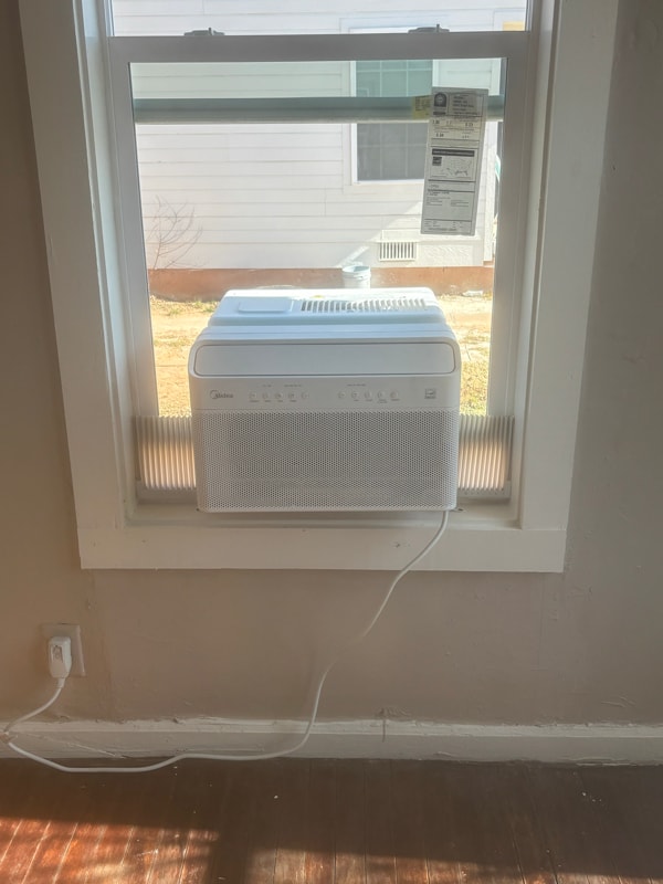 Building Photo - 1618 Orchard Ave