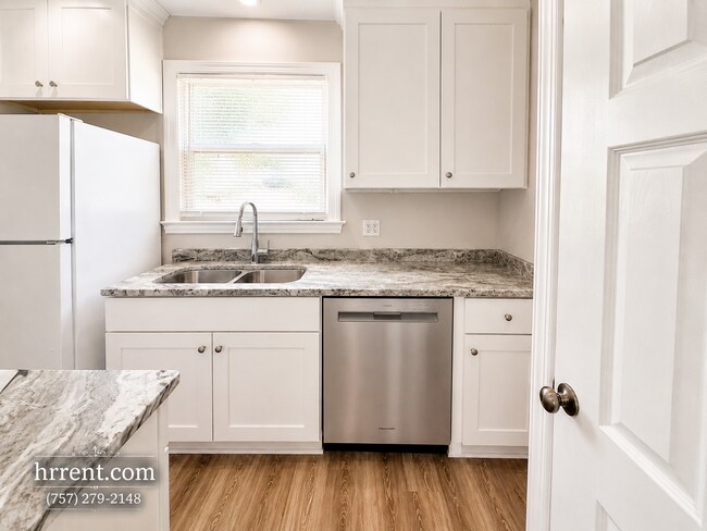 Foto del edificio - Newly Renovated 2 Bedroom 1 Bathroom Single Family Home located in the Greater Wythe area of Hamp...