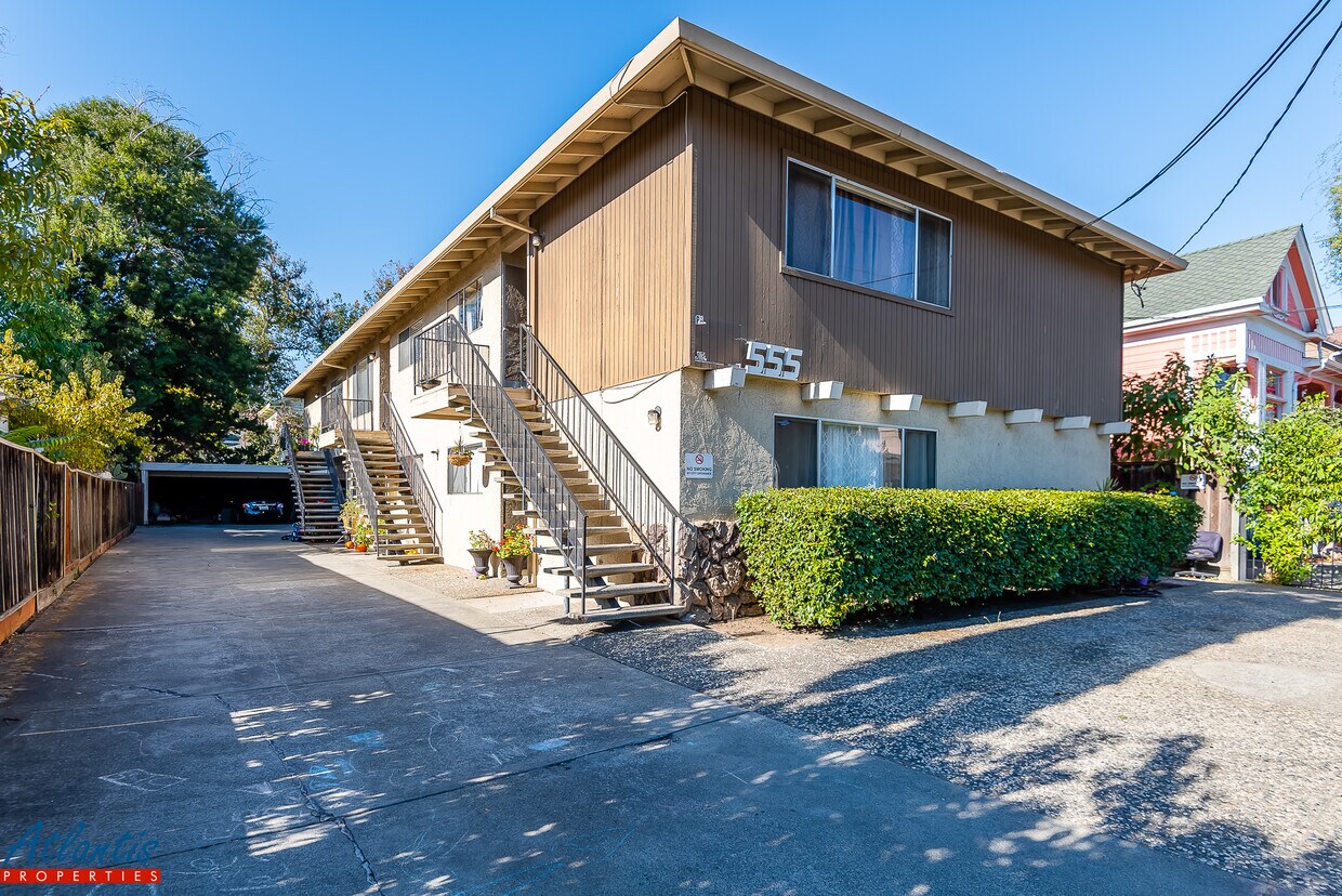 Foto principal - 555 N 4th St