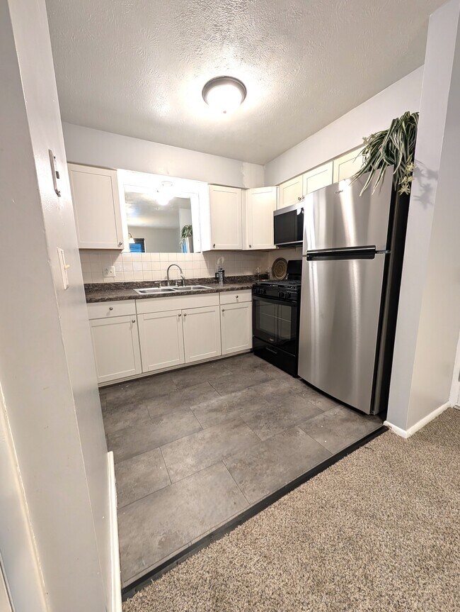 Foto del edificio - 501 S Francis St