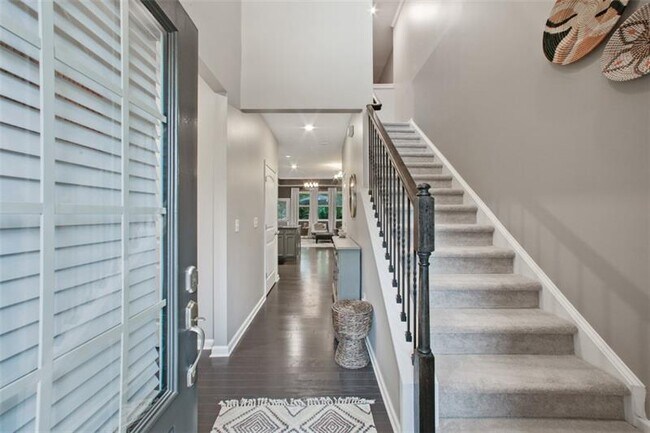 Building Photo - 3609 Niles Way