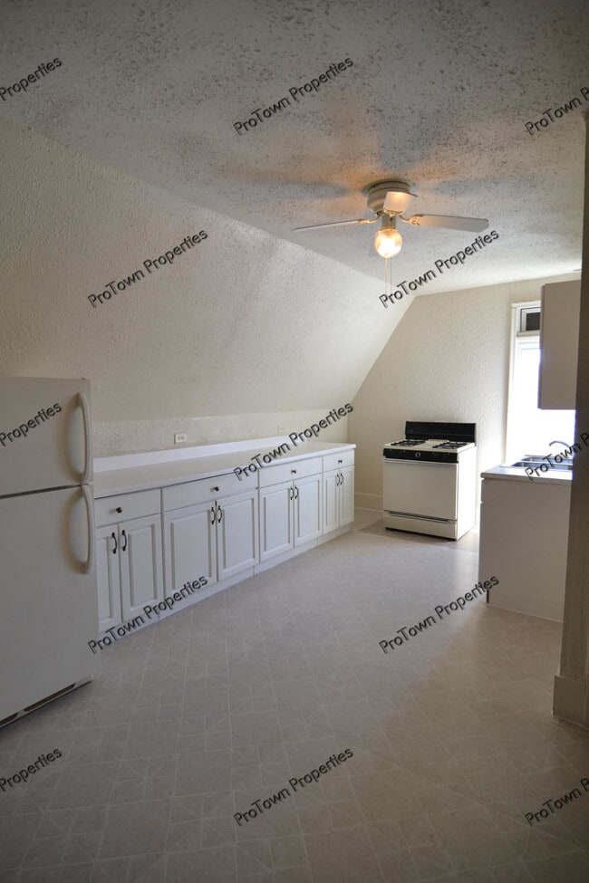 Foto del edificio - 7 S Broadway St