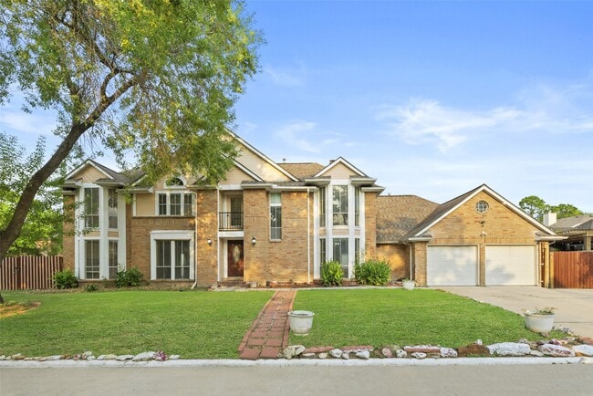 Foto del edificio - 13051 Meadowline Dr