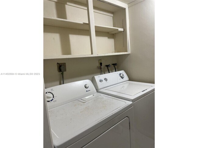 Foto del edificio - 10903 SW 78th Ave