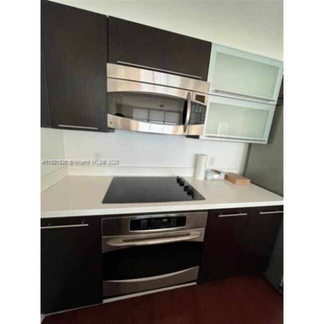 Foto del edificio - 90 SW 3rd St