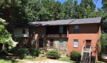 Building Photo - 490 S Jeff Davis Dr