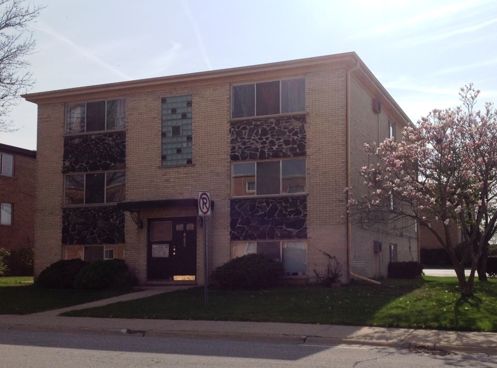 Primary Photo - 12304 S Springfield Ave