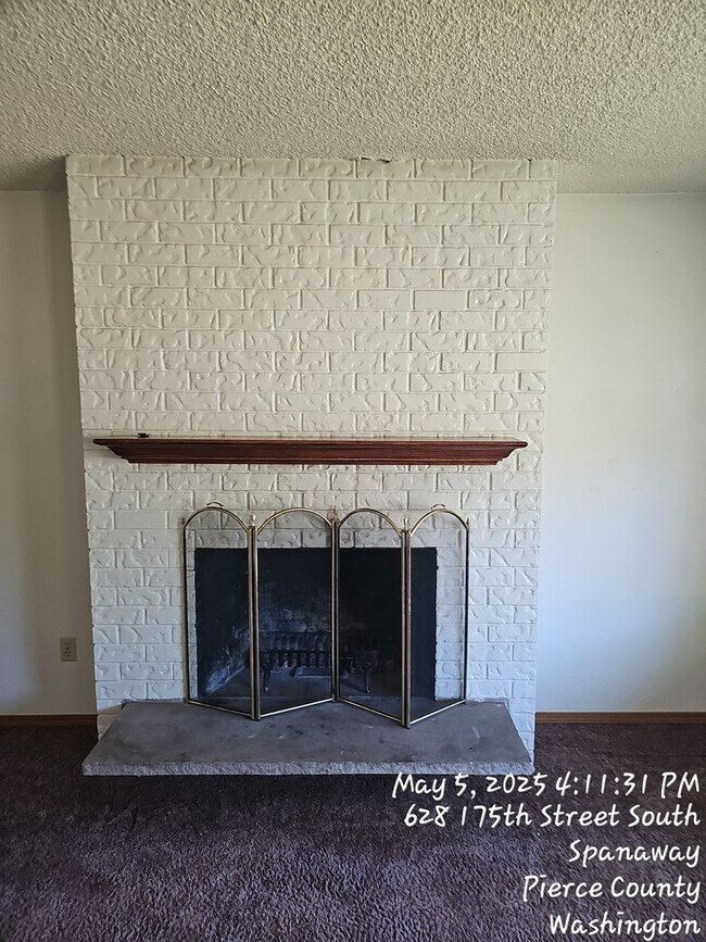 Foto del edificio - Spanaway rambler home - 3 bedrooms 1 bath, Plus bonus room - 15 min from back gate Lewis/McCord! ...
