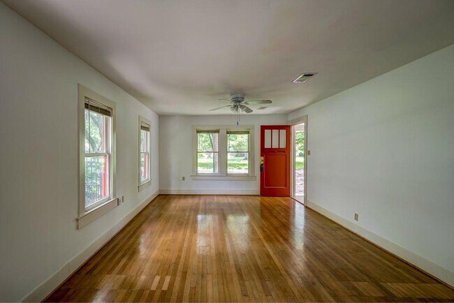 Foto del edificio - 4019 Norhill Blvd