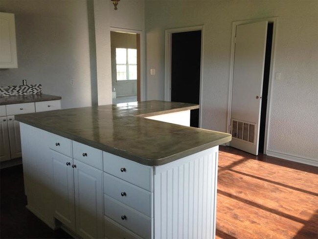 Building Photo - 5080 TX-24